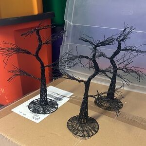 Black Wire Tree Sculpture Set
